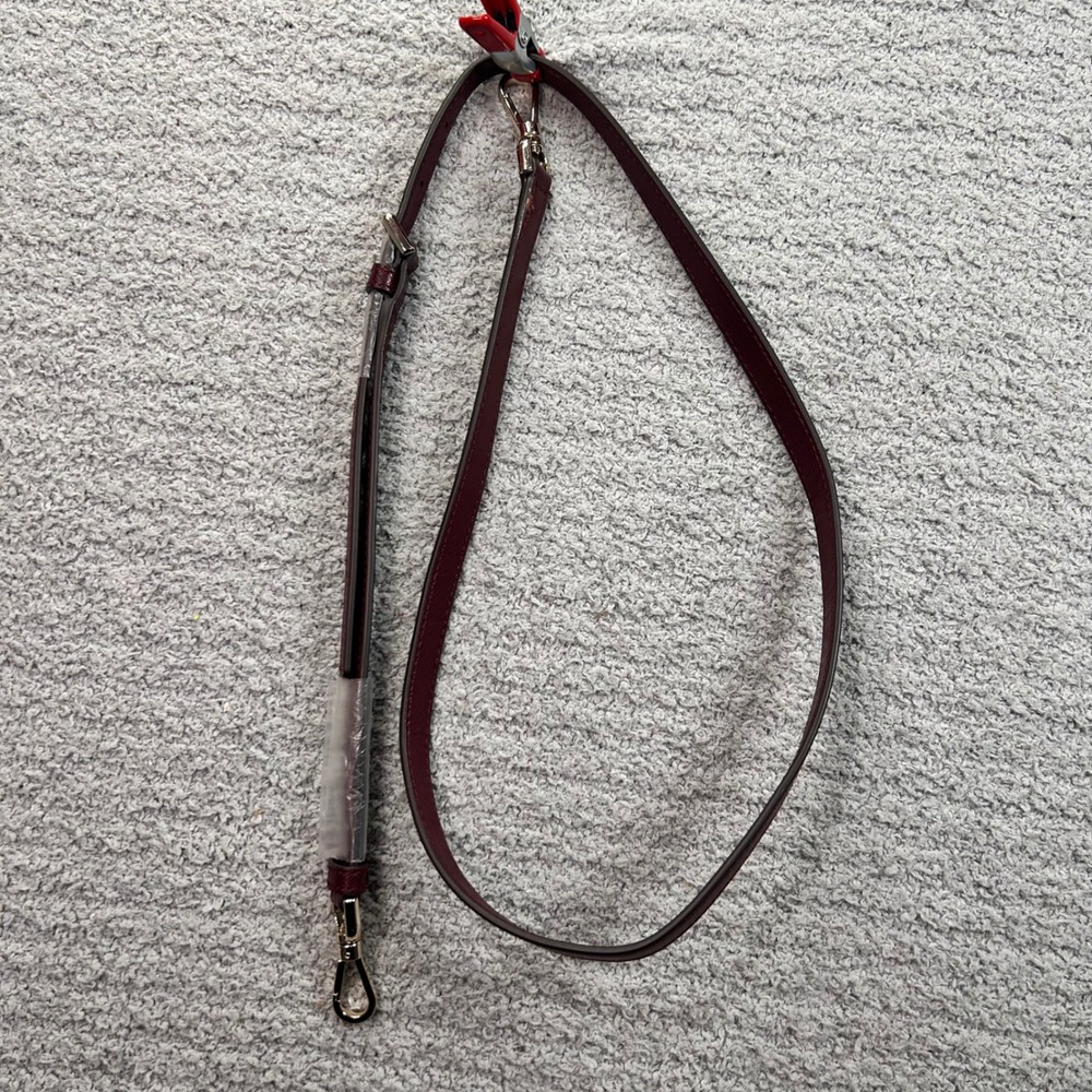 Kate Spade Crossbody Strap Saffiano Leather Burgundy OS Classic Preppy Chic Luxe